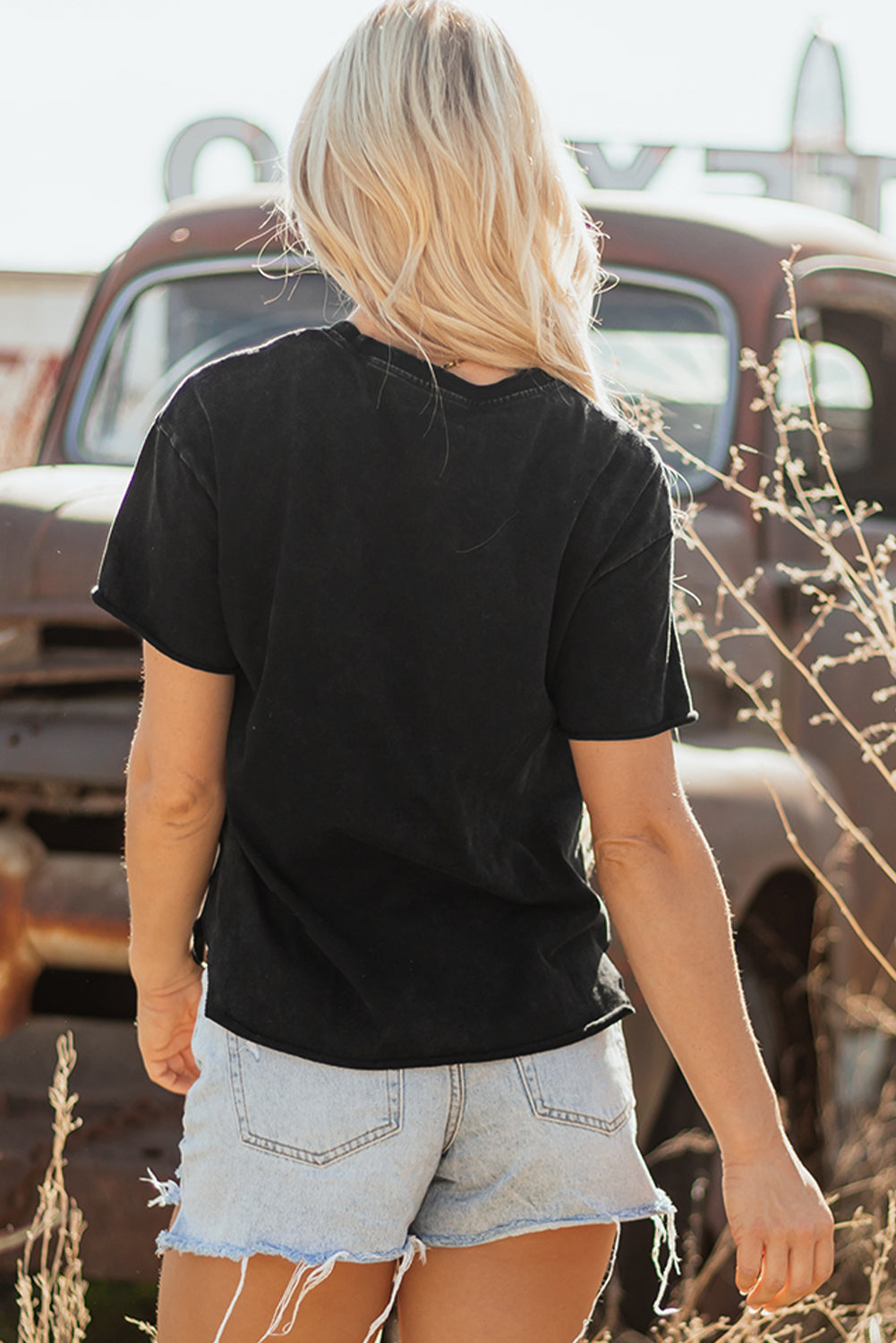 The Unraveled Howdy Tee